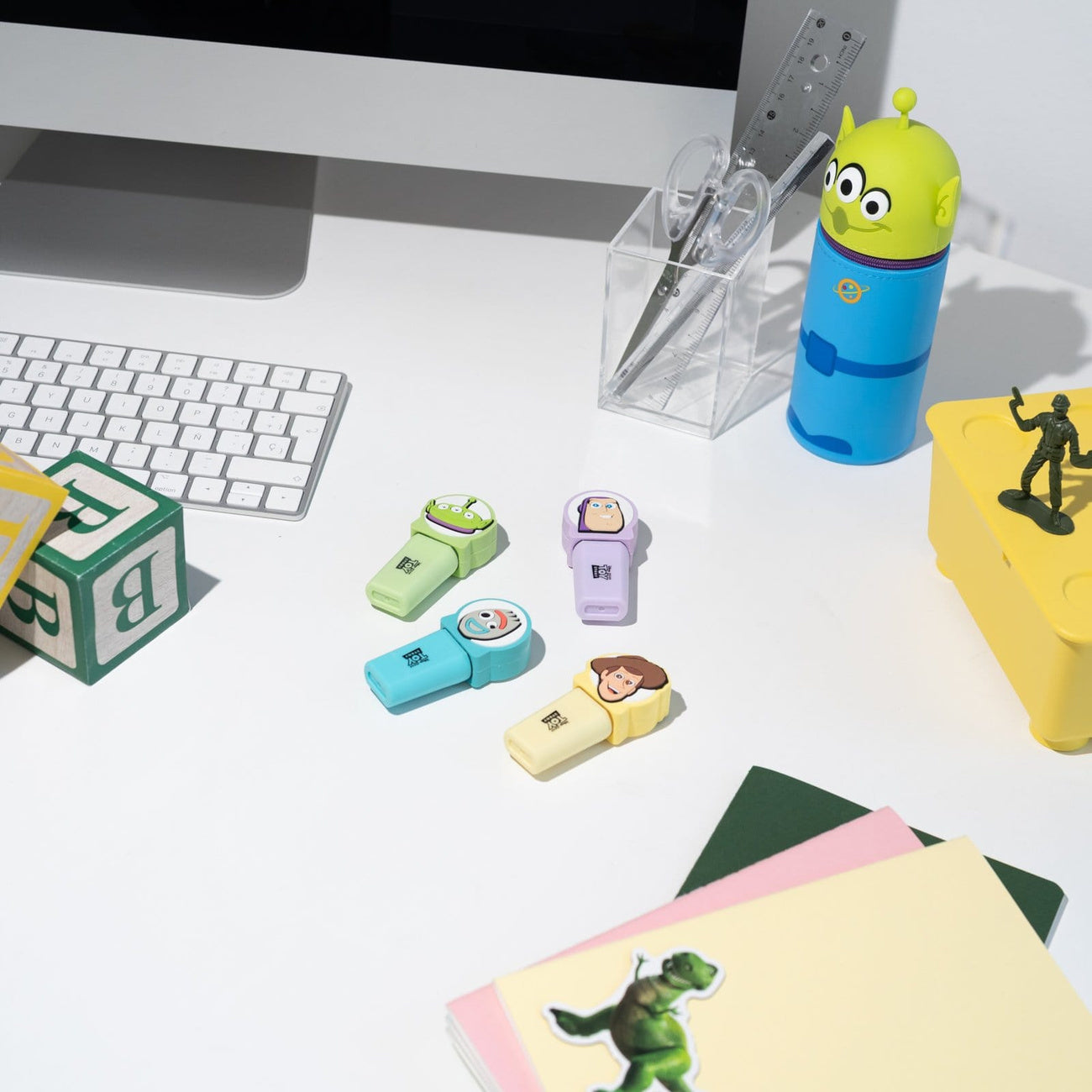 Zdjęcie produktu Toy Story - zestaw 4 zakreślaczy z topperami