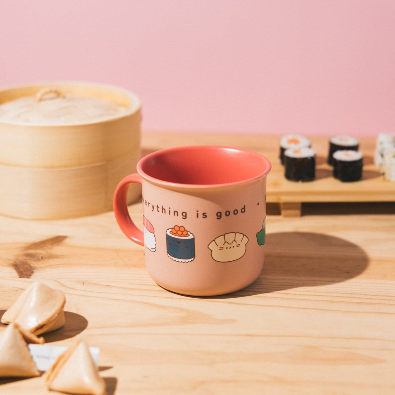 Zdjęcie produktu Kubek premium Pusheen Sushi Roll 440 ml