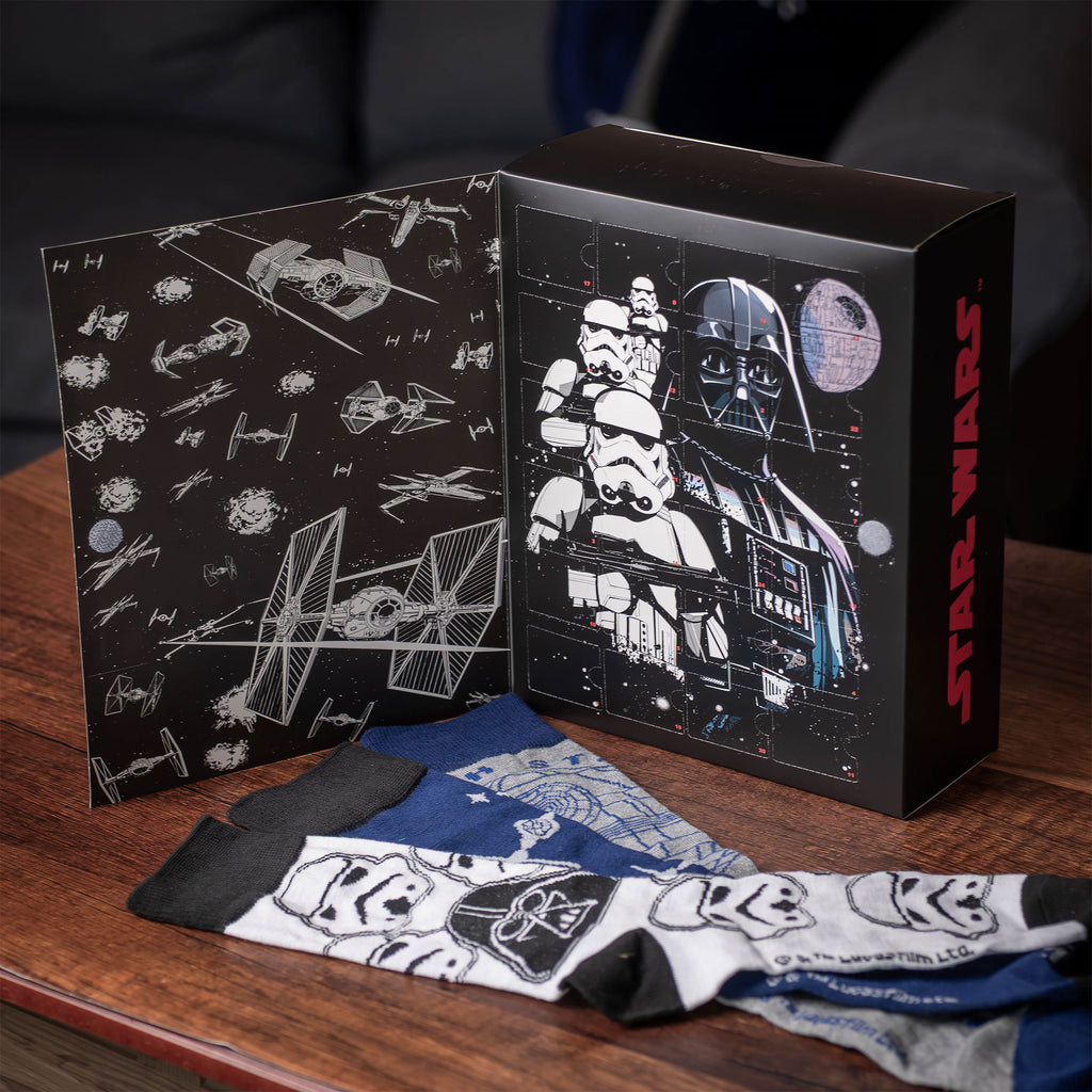 Zdjęcie produktu Star Wars - Kalendarz adwentowy ze skarpetkami Darth Vader - 40-46