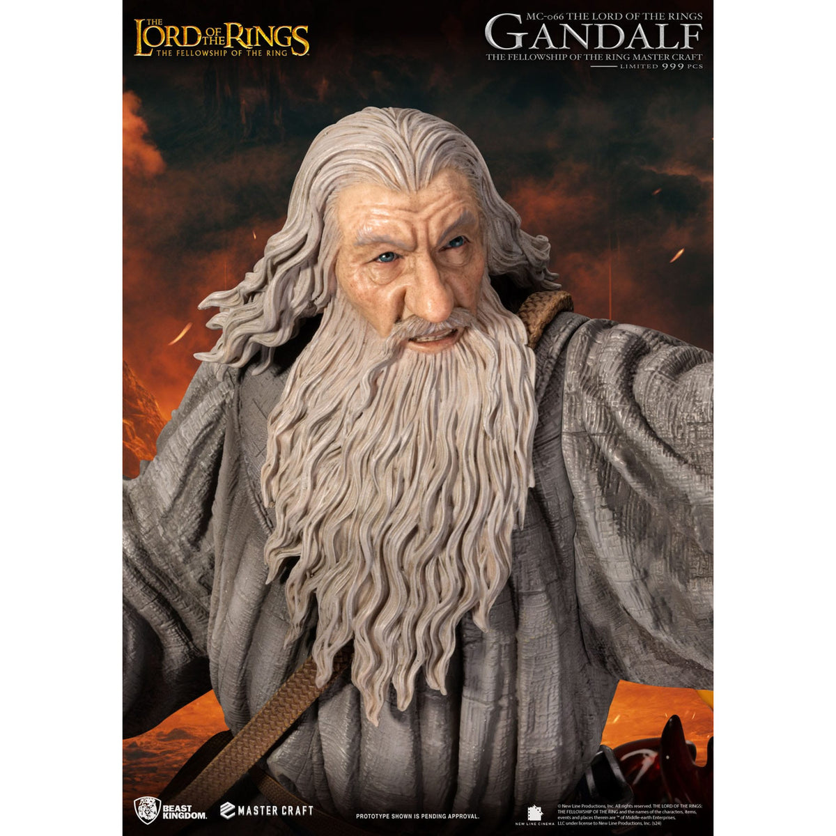 Zdjęcie produktu Władca Pierścieni - Figurka Master Craft Gandalf 58 cm
