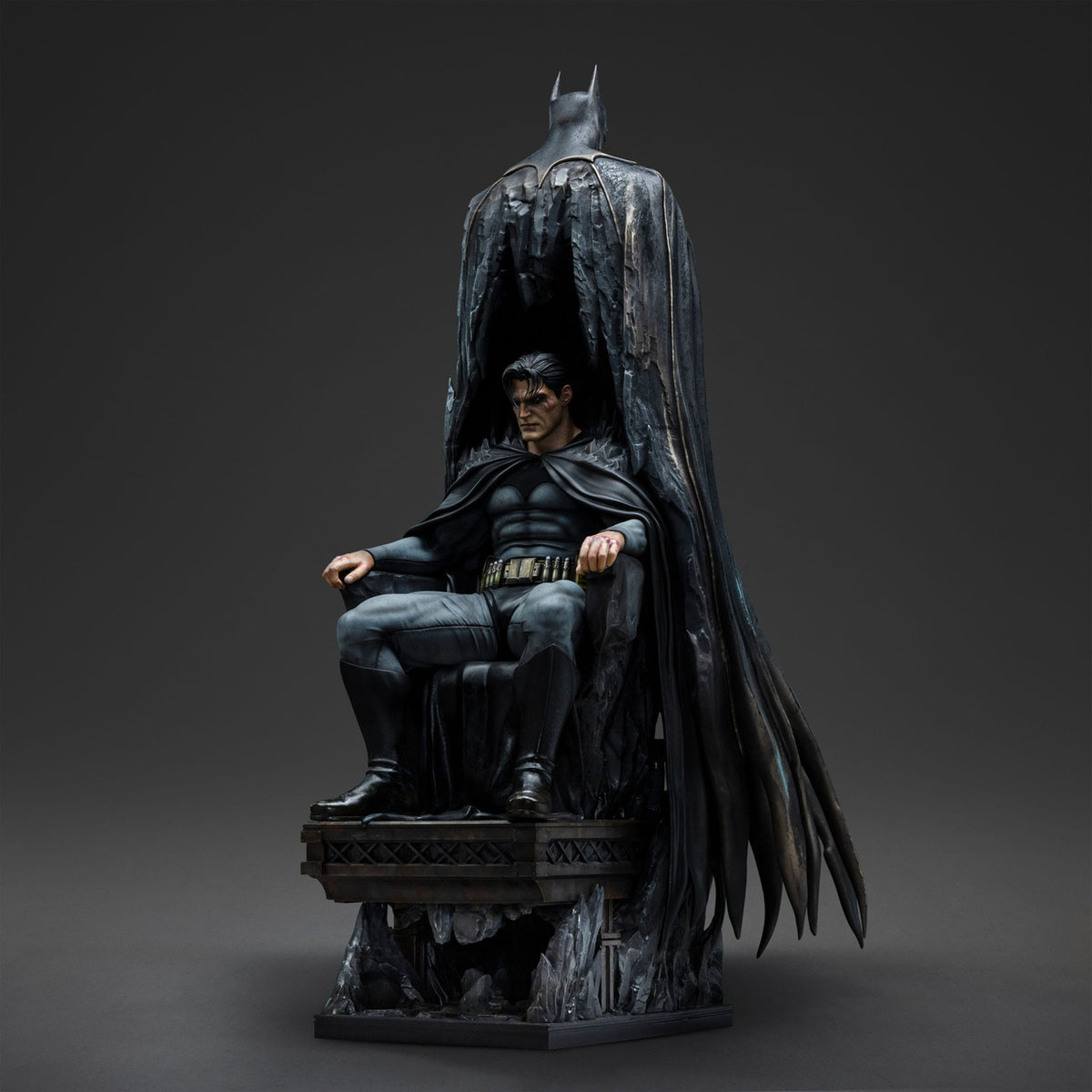 Produktbild DC Comics Legacy Replica Statue 1/4 Batman and Bruce Wayne